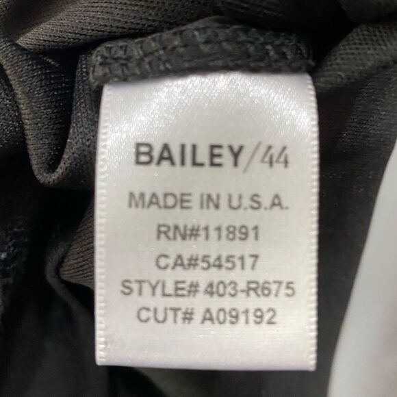 Bailey44 Color-Block Belt Sheath Dress Black White Size Medium - Picture 6 of 9